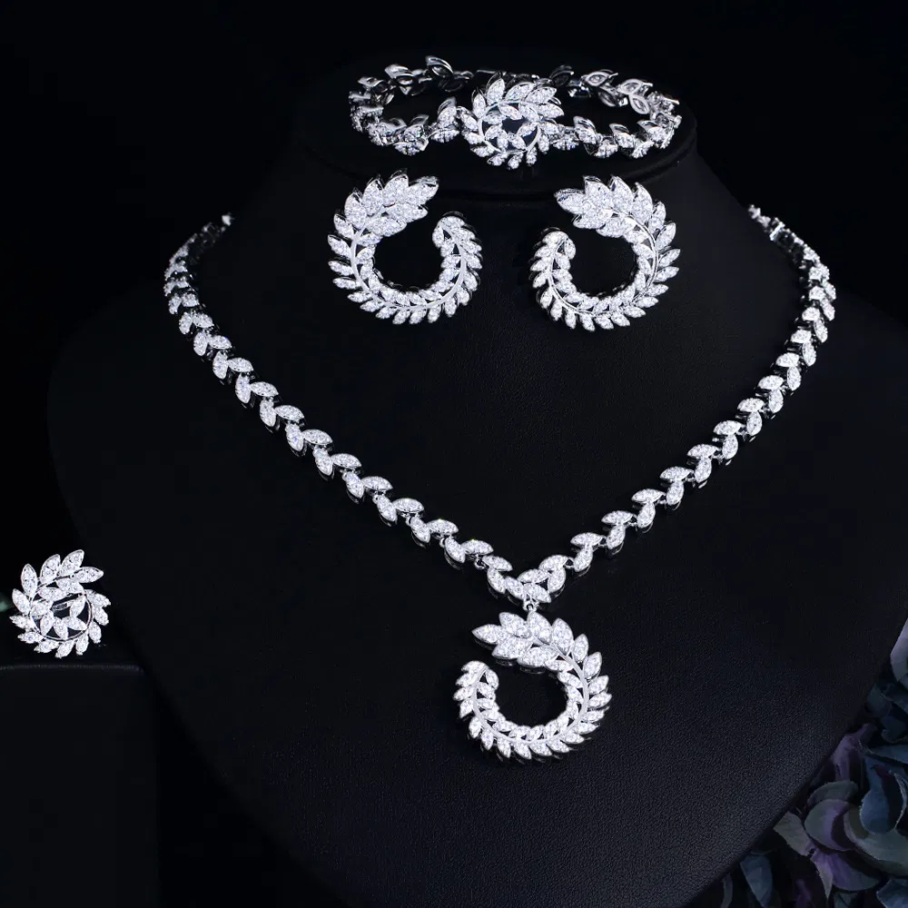 Dubai Fashion Bridal Set Luxury Jewelry Set White Gold Plated Gorgeous Jewelry Set for Women
