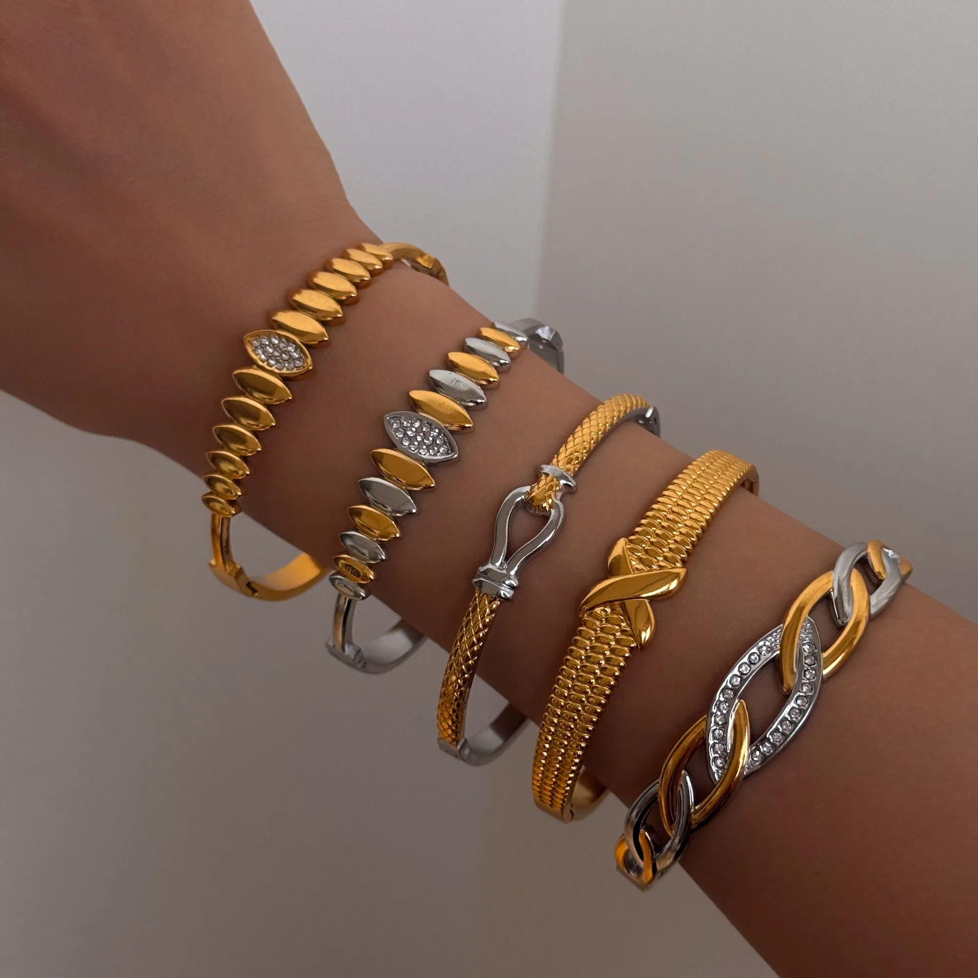 2025 New Ins Hot 18K Gold Plated Stainless Steel Luxury Jewelry Set