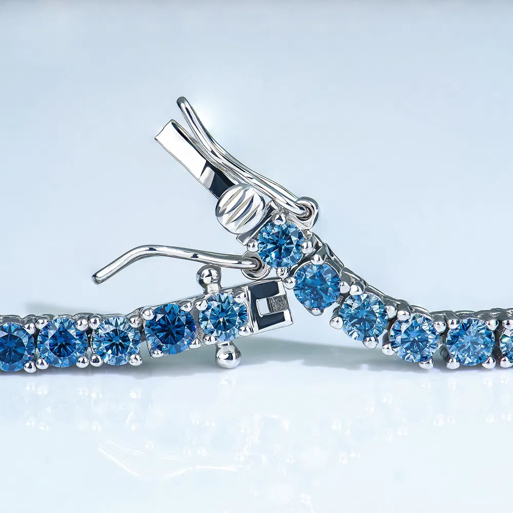 Royal Blue Moissanite 7