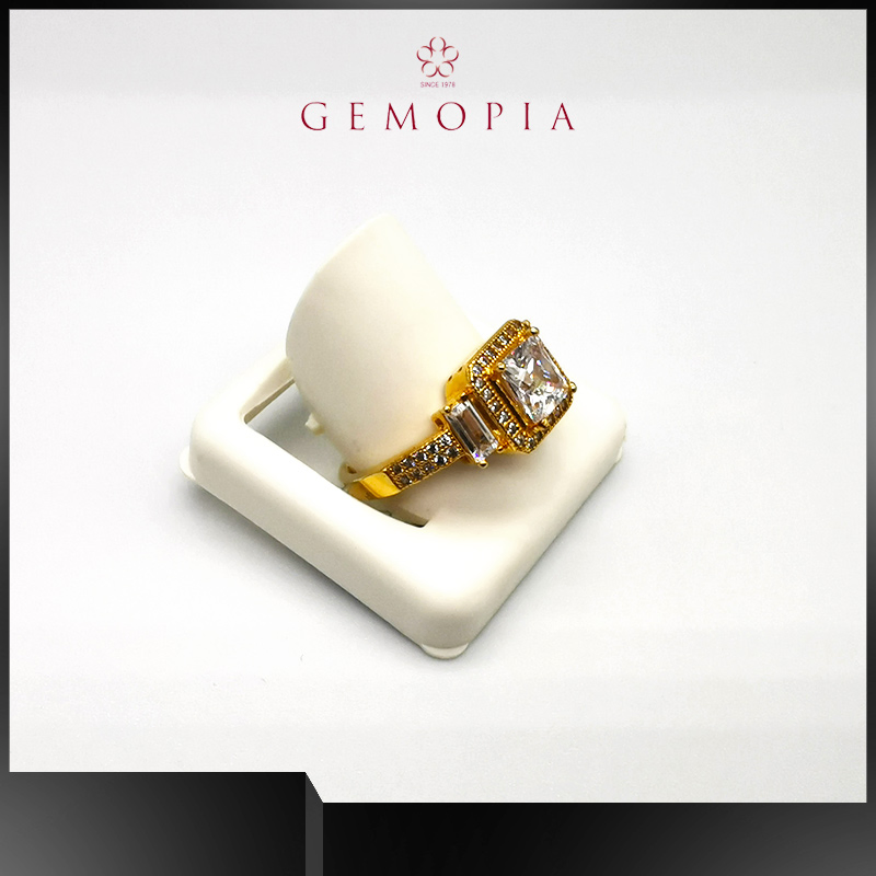 2025 Creative Lady Rings Classical Rings Diamond Engagement Rings