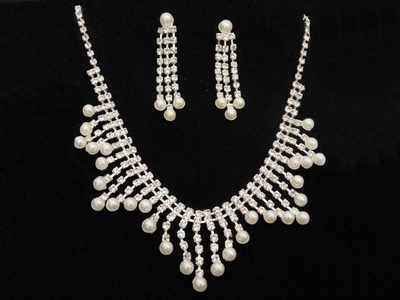 Luxury Fashion Pendant Bridal Pearl Chained Necklace Jewelry Sets Huge Diamonds