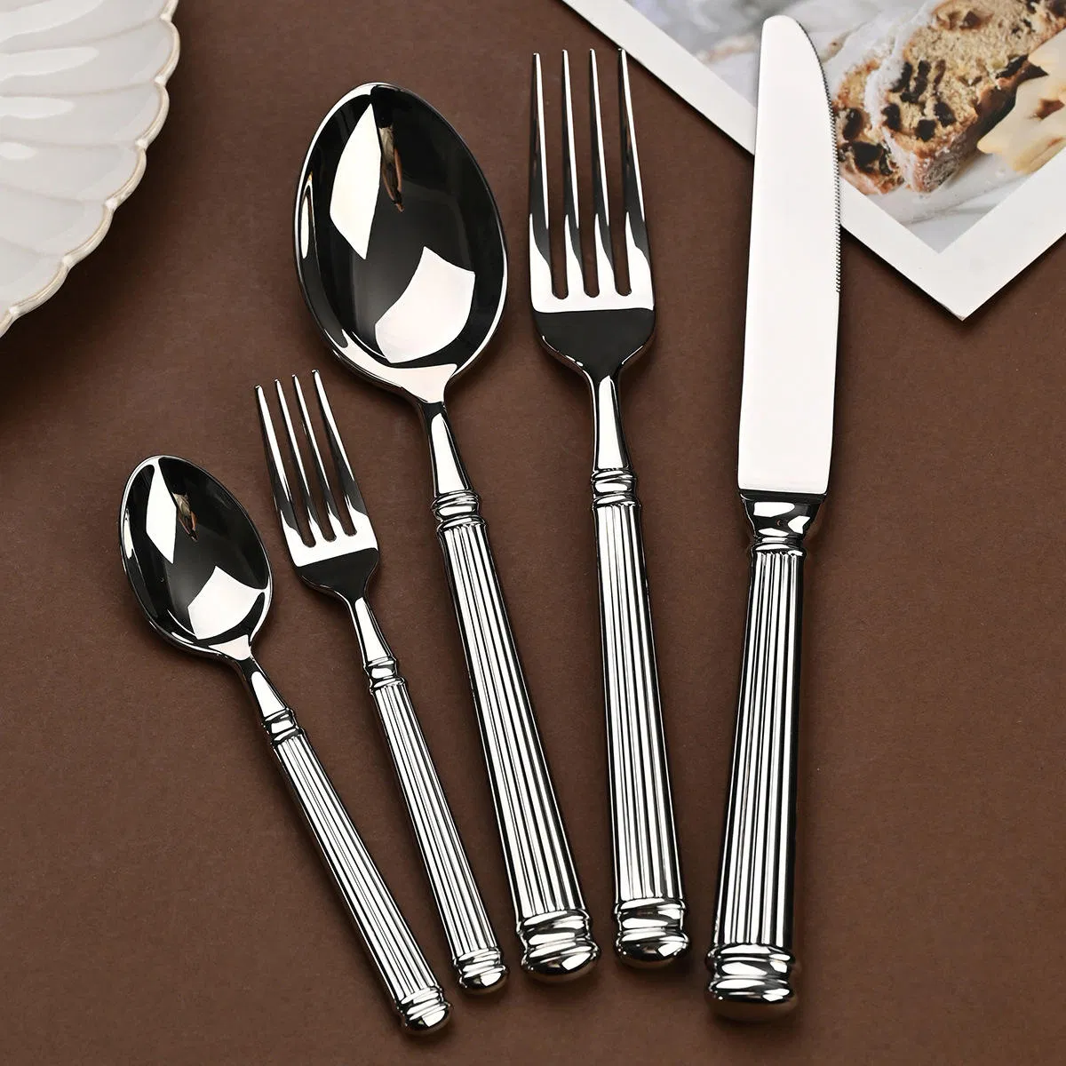 Luxury Flatware Set: High End Spoon Knife and Fork Collection