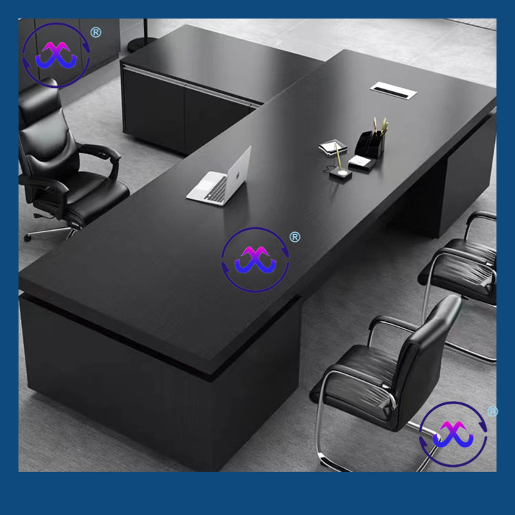 Contemporary Chinese Executive Office Desk for Maximum Efficiency