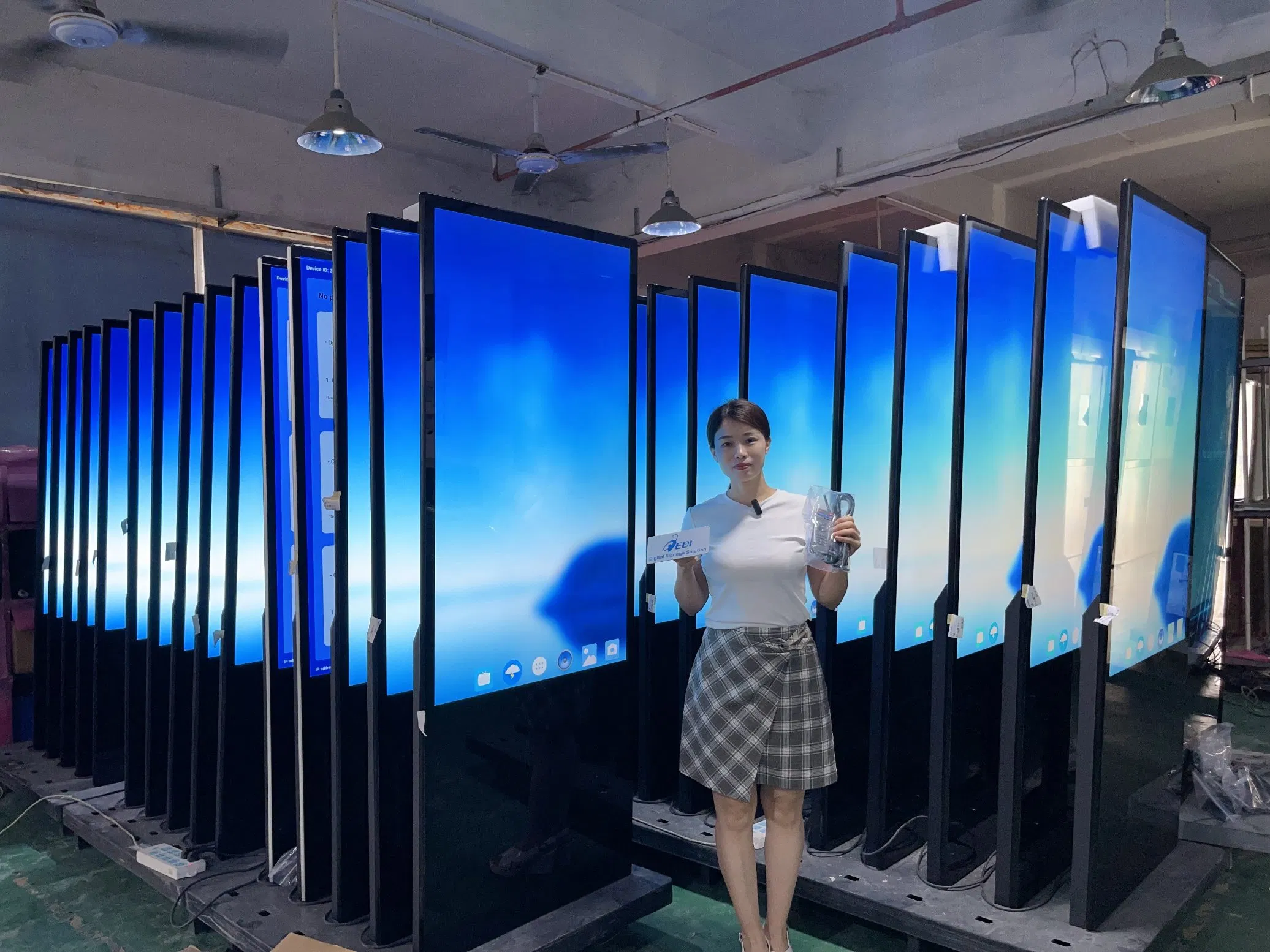 Smart Kiosk 32 43 49 55 Inch Touchable Interactive Advertising Machine Floor Standing Menu Board Display Digital Signage Screen