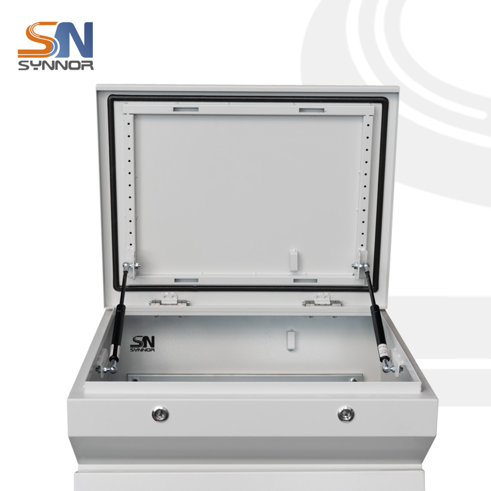 Metal Electronic Bevel Console with Three-Section Design Operator Control Cabinet