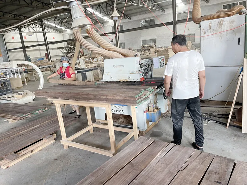 Modern Extension Table