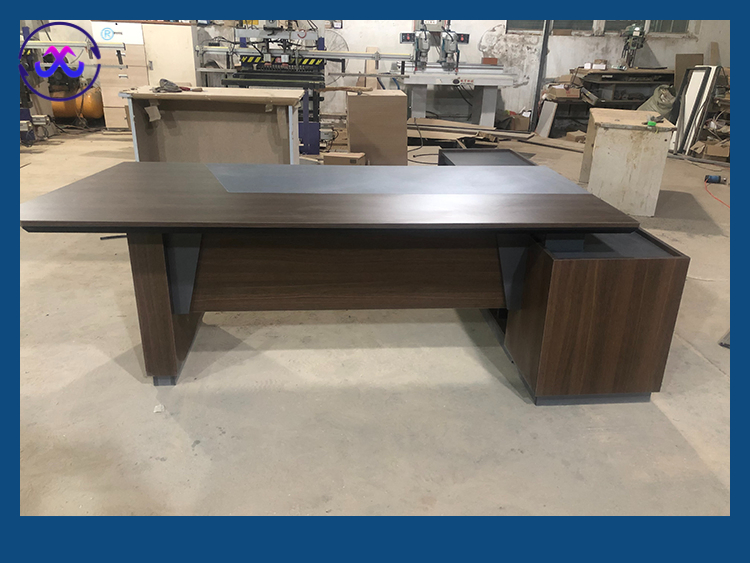 Sleek Modern Executive Office Desk - Premium Chinese Workstation