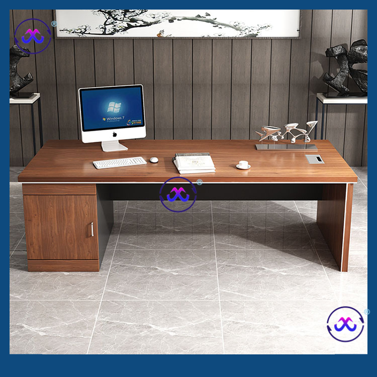 Contemporary Chinese Executive Office Desk for Maximum Efficiency