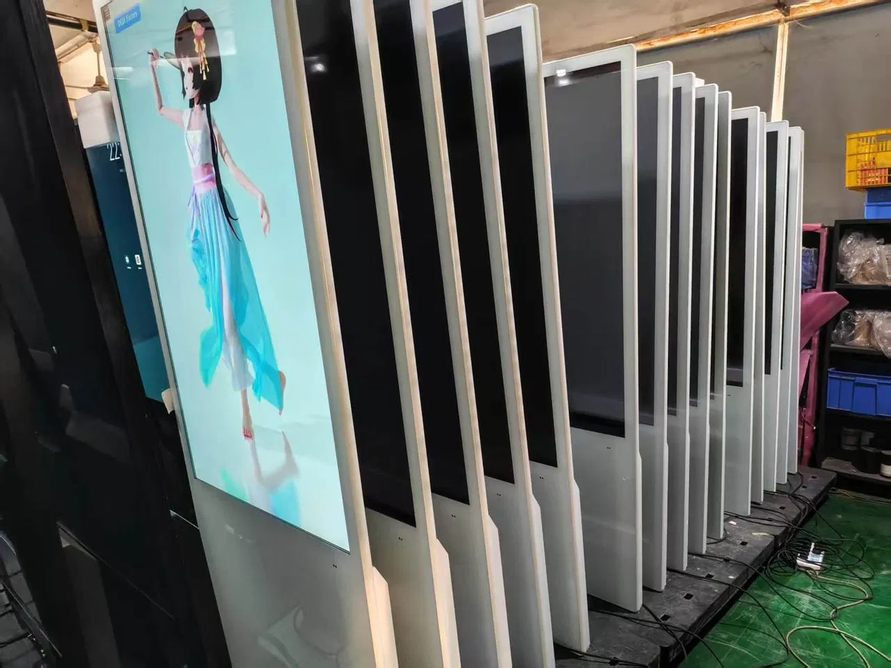 Smart Kiosk 32 43 49 55 Inch Touchable Interactive Advertising Machine Floor Standing Menu Board Display Digital Signage Screen