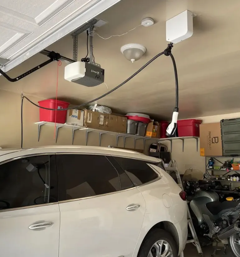 EV Cable Retractor Main View