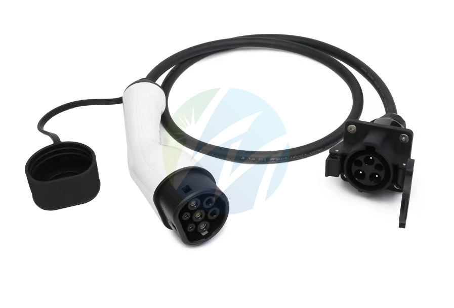 EV Charging Adapterj1772 Male Socket Type 2 to Gbt Female Plug Single-Phase 32A