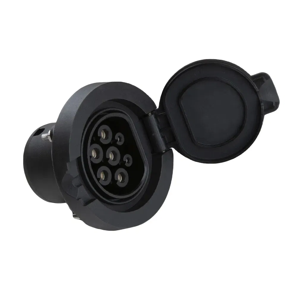 3 Phase 32A Outlet IEC 62196 Type2 EV Charging Socket for EV Car Charger Station Side