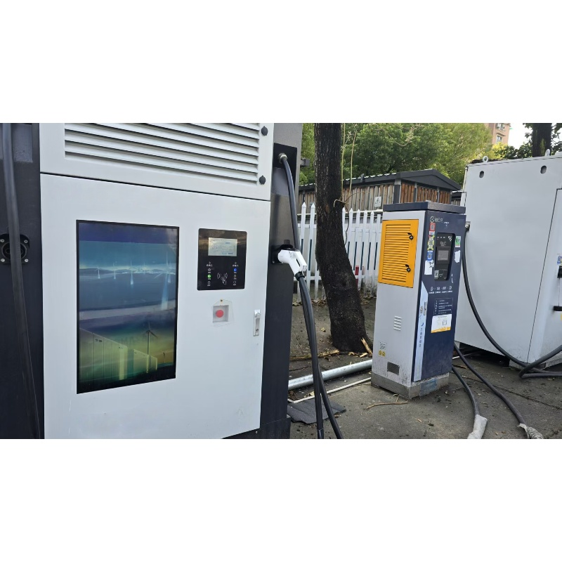Solar Charge Storage Integrated Unit Use for Electric Car Energy Supply