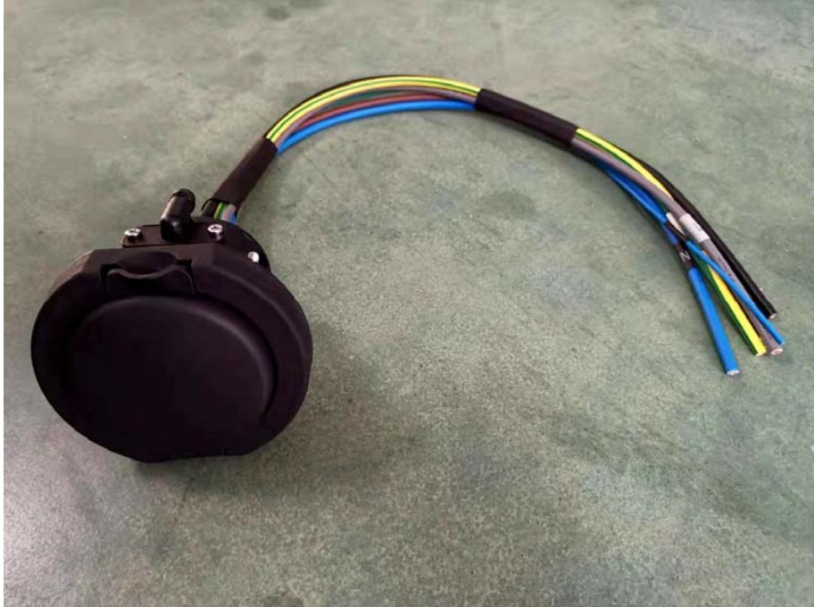 16A Electric Vehicle Wallbox Portable Home EV Charger with Type 2 Cable