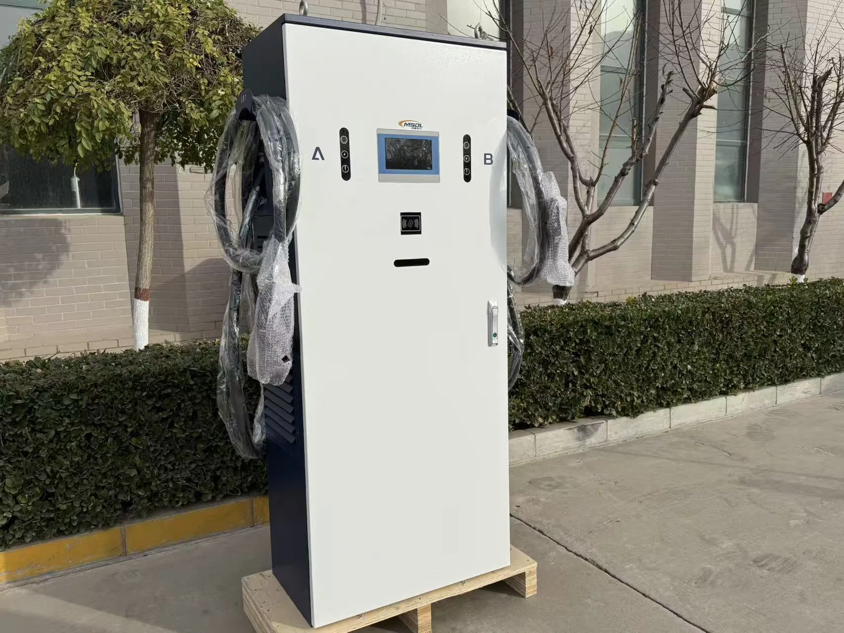 High-Power 120kw DC EV Charger with RFID Access Control