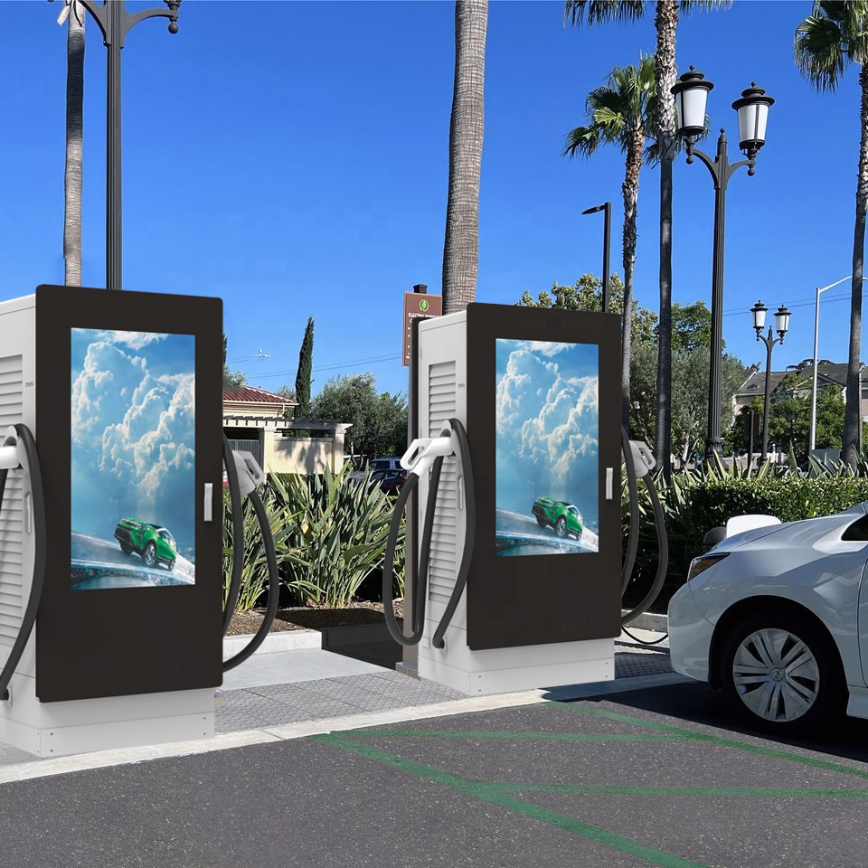 Large Advertising Screen 60kw DC Fast EV Charger CCS Charger Commercial Car Charging Station Dual-Ports 120kw 160kw Ocpp1.6j