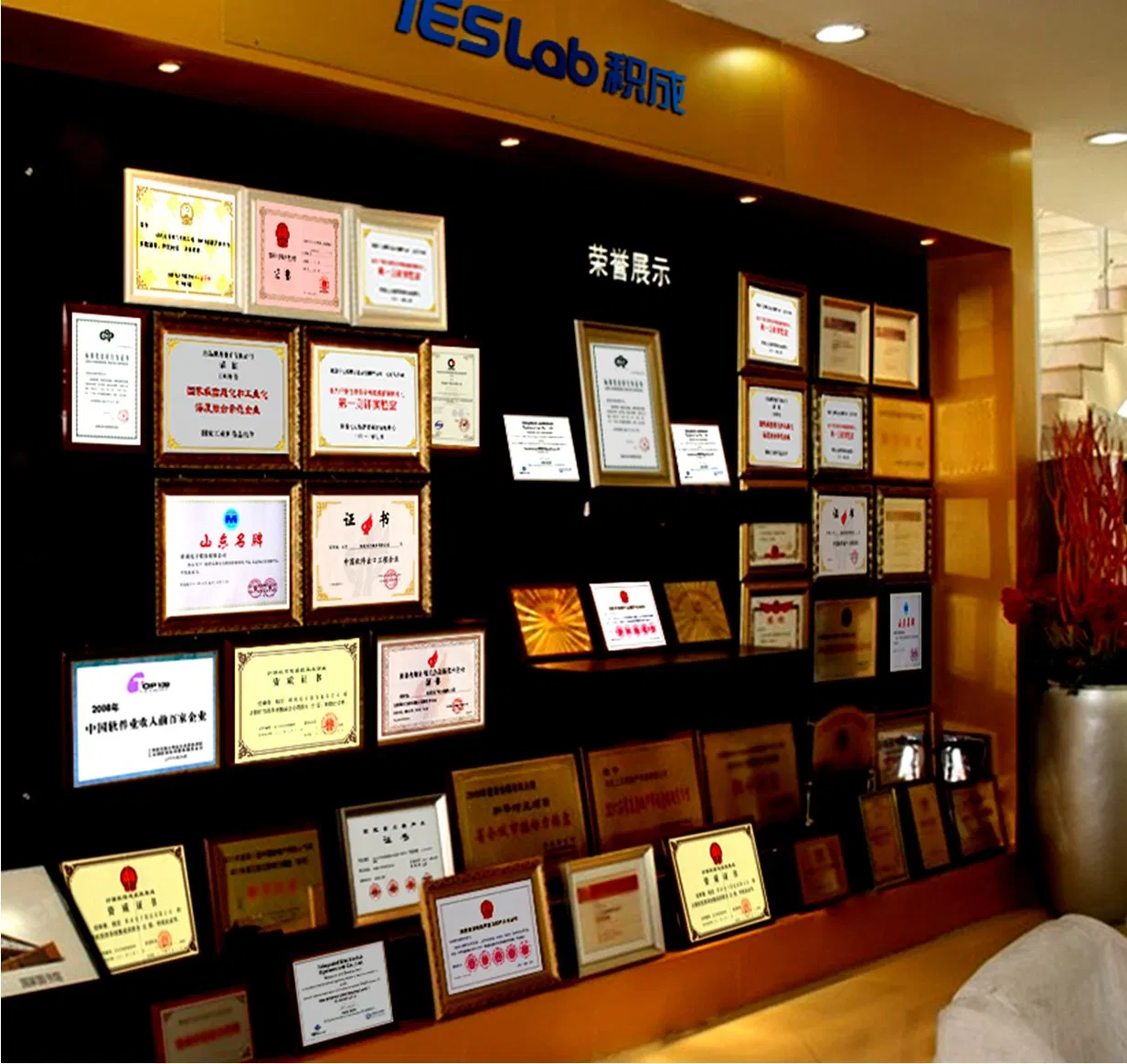 Dual Port Photovoltaic/Solar Energy Storage DC EV Charger Electric Car/Vehicle/Battery Charging Station