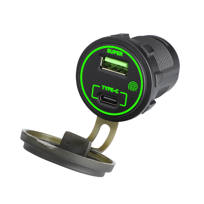 USB Charging Adapter with Type C Pd Output and LED Indicator Ring for Commercial Use USB Car Charger