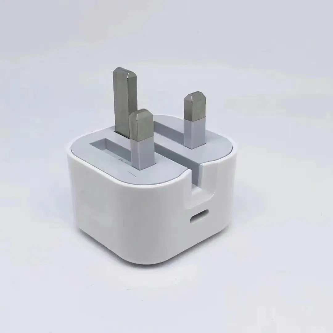 20W Pd Power Adapter Wall Charger with 14 Type-C Port UK Plug for Smart Phone Fast Charger for iPhone 13 12 11