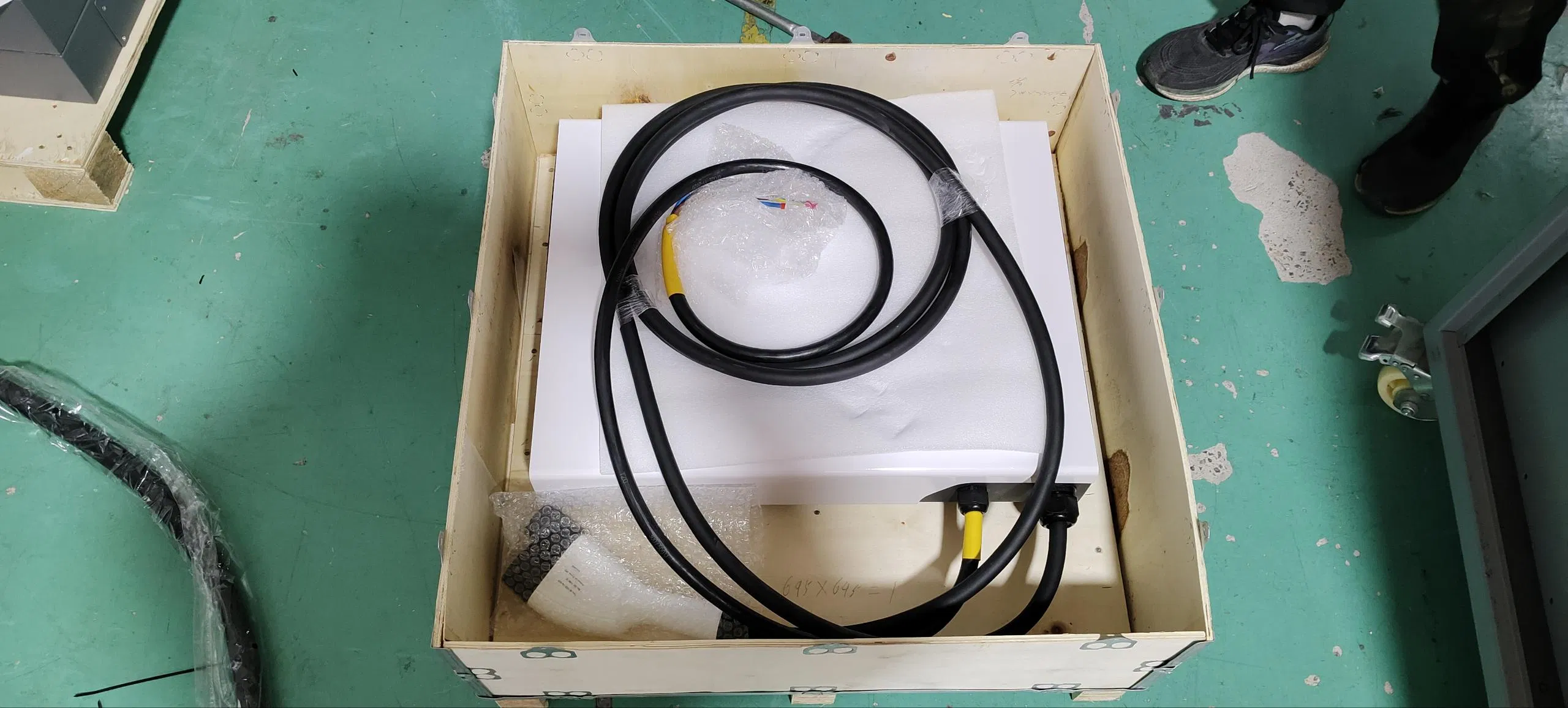 Fast DC EV Charging Pile with High Power Factor Voltage Range 1000VDC 125A Current