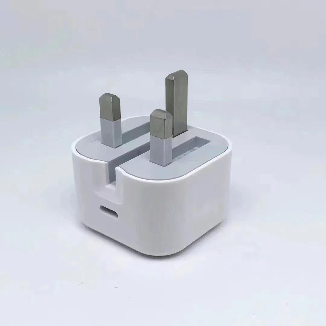 20W Pd Power Adapter Wall Charger with 14 Type-C Port UK Plug for Smart Phone Fast Charger for iPhone 13 12 11