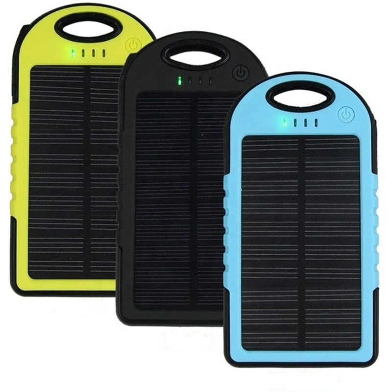 Universal Charger Waterproof Portable Solar Charging Power Bank for Charging All Mobile Phones