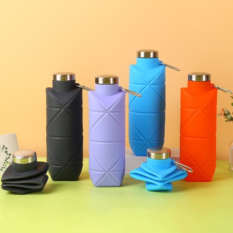 Best-Selling Travel &amp; Outdoor Sports Portable Foldable Shock-Resistant 700ml Collapsible Water Bottle