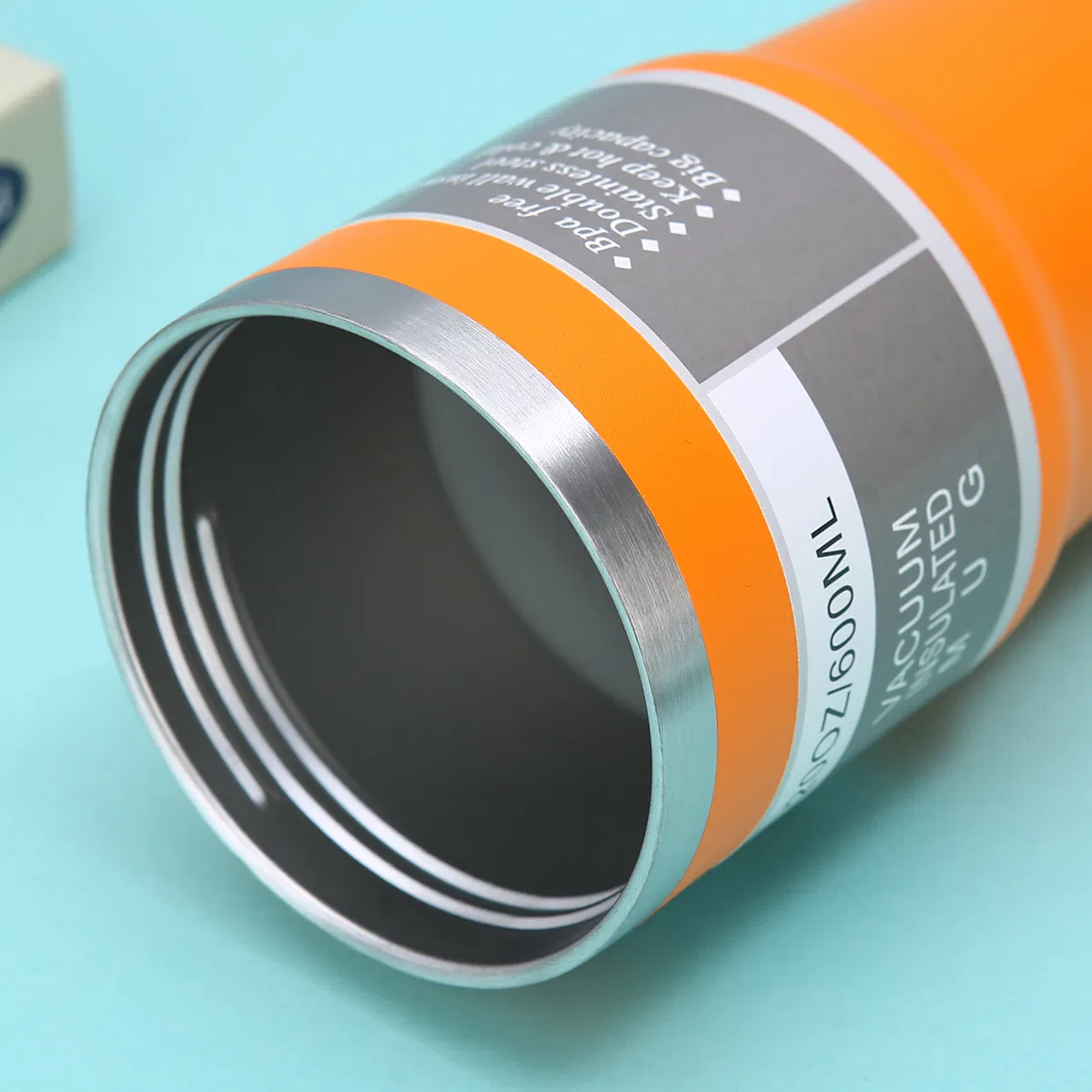 New Product High Quality Double Wall Vacuum Insulated Flip Top Tumbler 30oz 40oz Outdoor Mugs Stainless Steel Hot Water Bottle with Straw Lid