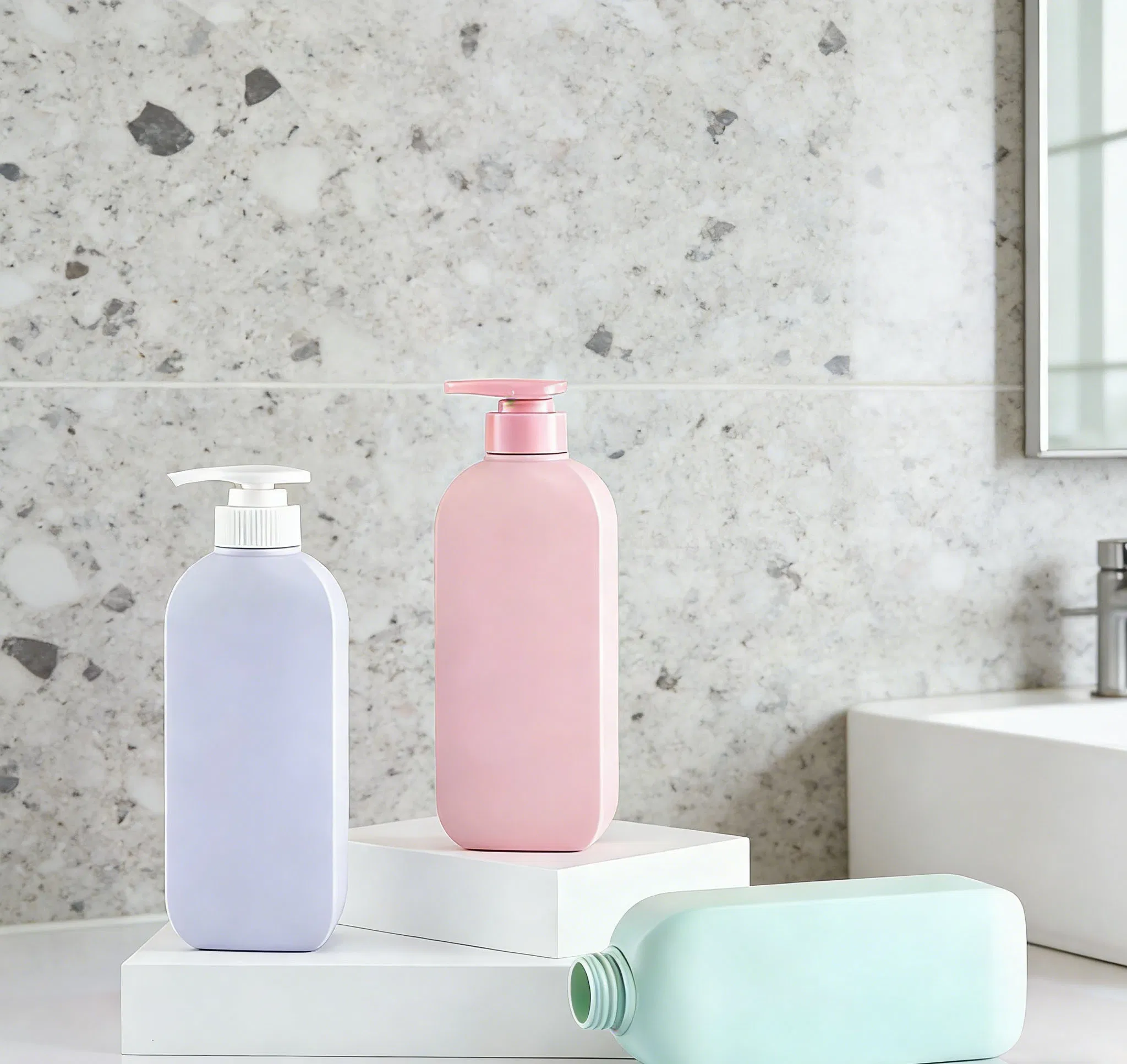 Packaging 300/500/750ml Shampoo Frosted Containers Eco-Friendly Bottles Reusable Refillable HDPE Plastic Bottle