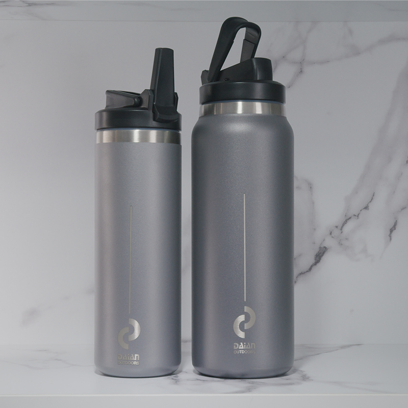2024 20 Oz Custom Wide Mouth Double Wall Vacuum Insulated Stainless Steel Leak Proof Gym Sports Water Bottle with Lid