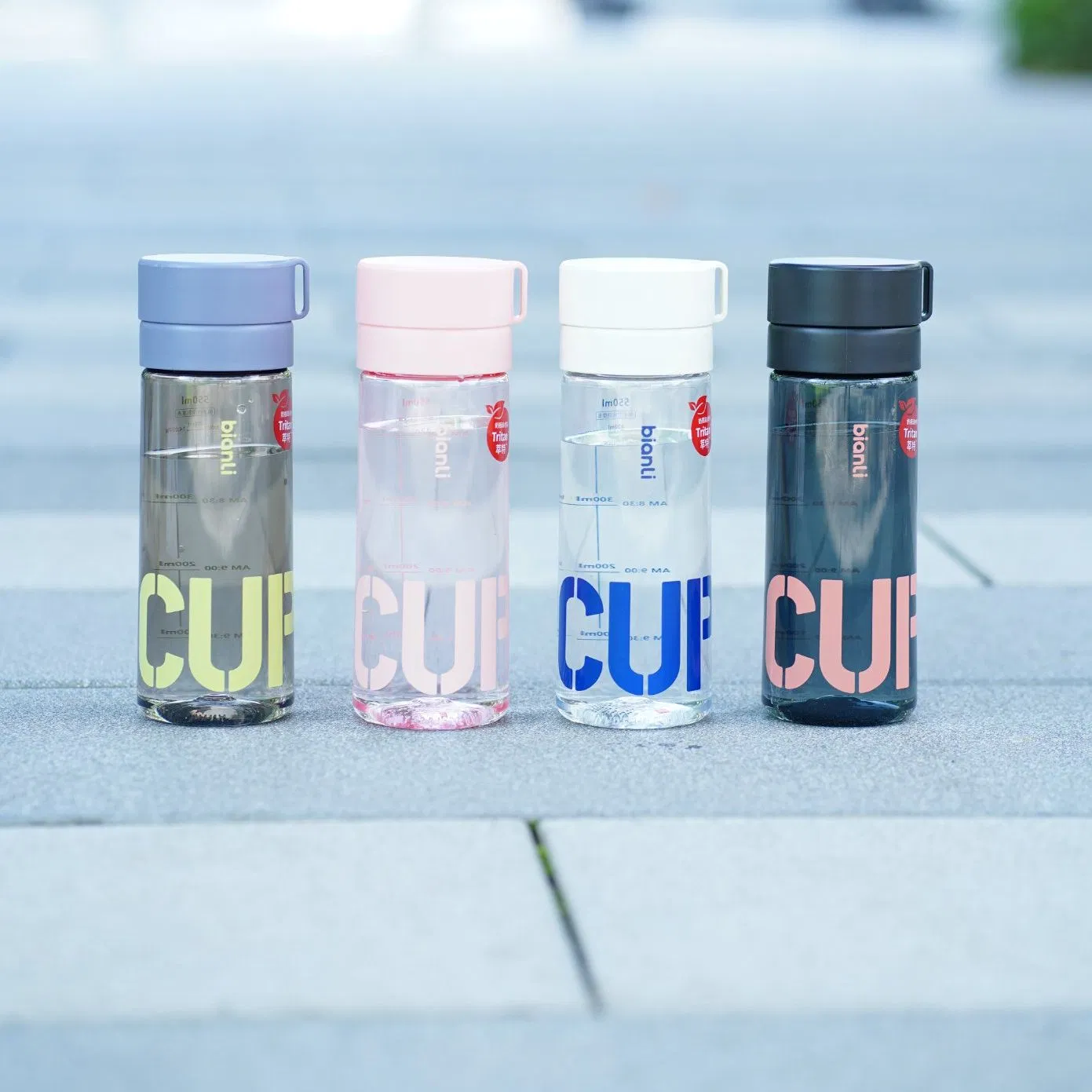 Custom Plastic Bottle 550ml Transparent Tritan Wide Mouth Water Bottle with No Handle Lid BPA Free