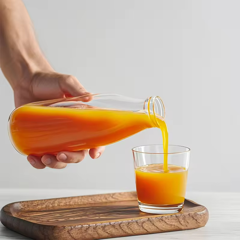 Wholesale 200ml 250ml 500ml 1000ml Glass Beverage Bottles Milk Bottle Juice Bottles with Metal Lid