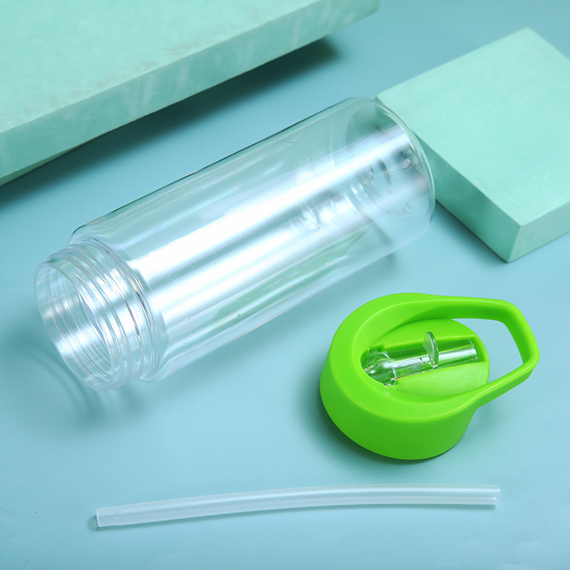 Custom Logo Reusable Sports Drinking Plastic Water Bottle for Kids with Flip Straw and Lid