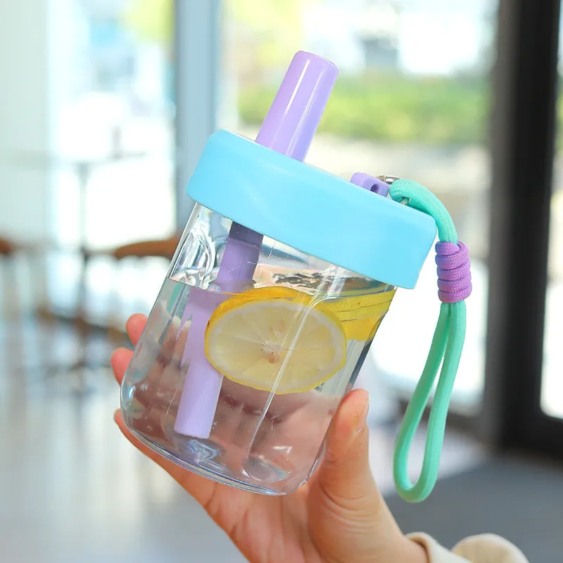 Kids Water Bottle Features
