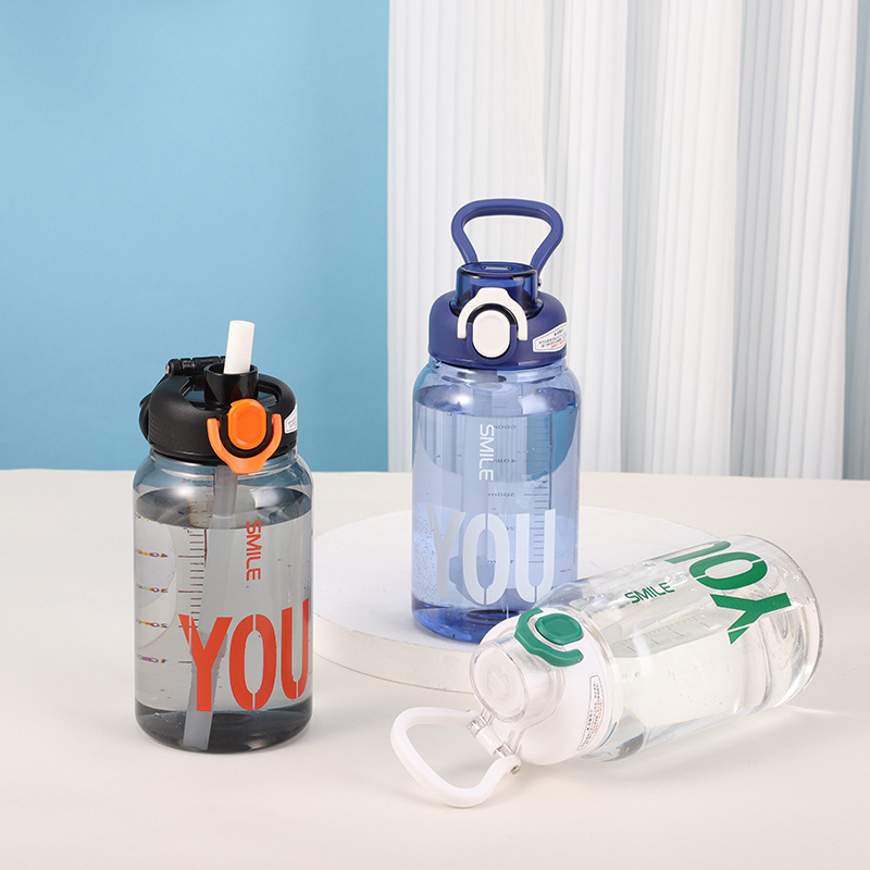 Stylish Outdoor Portable Handle Plastic Water Bottle with Flip-Top Lid &amp; Straw