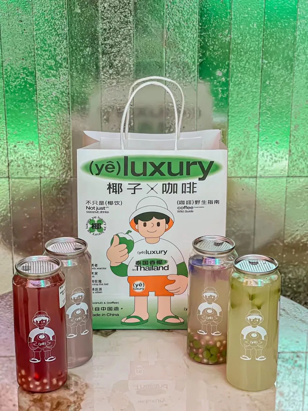 Customized Empty Plastic Disposable Drinking Water Beverage Pet Bottle