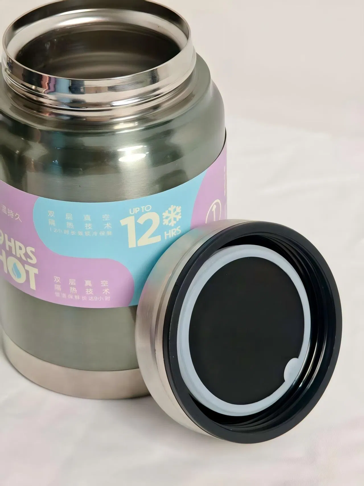 Leak-Proof Reusable Trendy Stainless Steel Insulated Water Bottle for Camping Trips