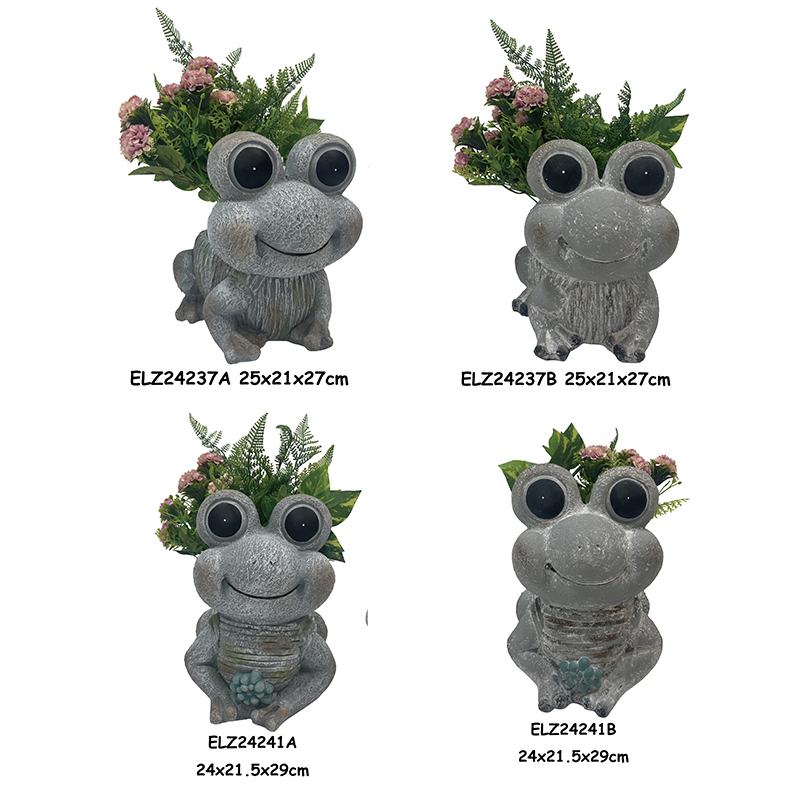 Frog planter garden decoration
