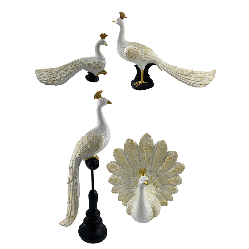 High-Quality Resin Handmade Arts & Crafts Tabletop Peacock Decoration Sculpture Suppliers, Products