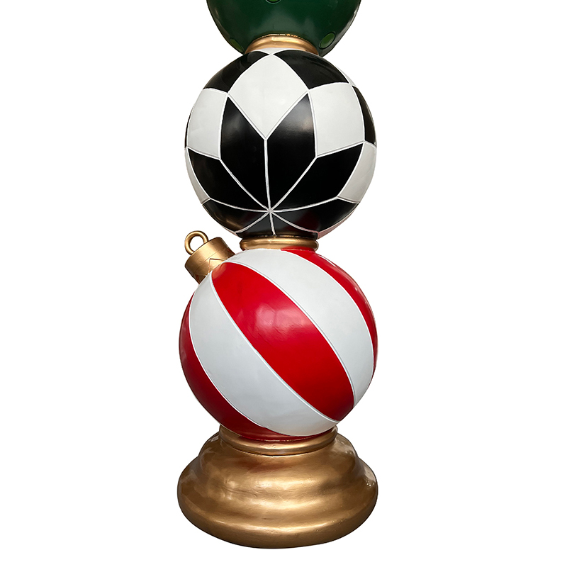 China Resin Art & Craft New design 69.7inch Christmas Balls Finial Decoration Factories, Products