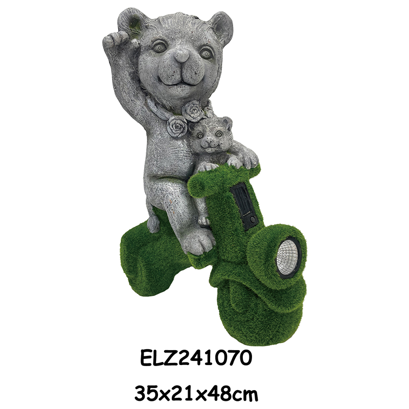 High-Quality Solar Powered Clay Charms Handcrafted Fiber Garden Statues Grass Flocked Decors Supplier, Factories