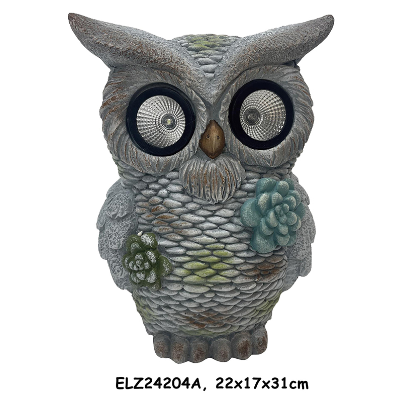 China Handcrafted Solar Owl Statue Garden Animals Statues Outdoor Decoration Manufacturer, Manufacturers