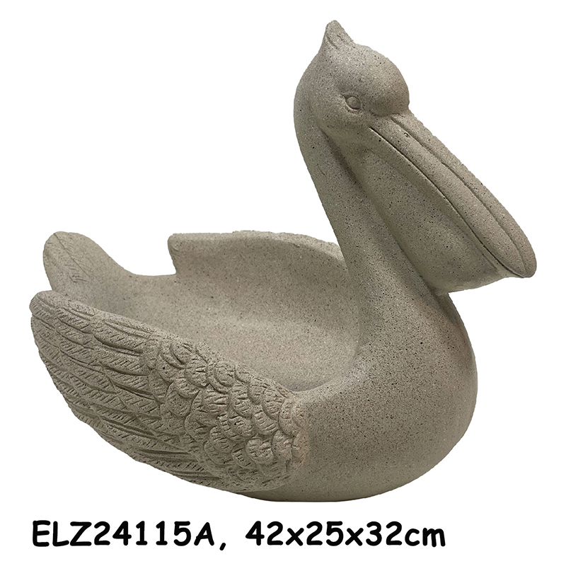 Best Handcrafted Fiber Clay Durable Bird Feeders For Feathered Guests Outdoor And Garden Suppliers, Products
