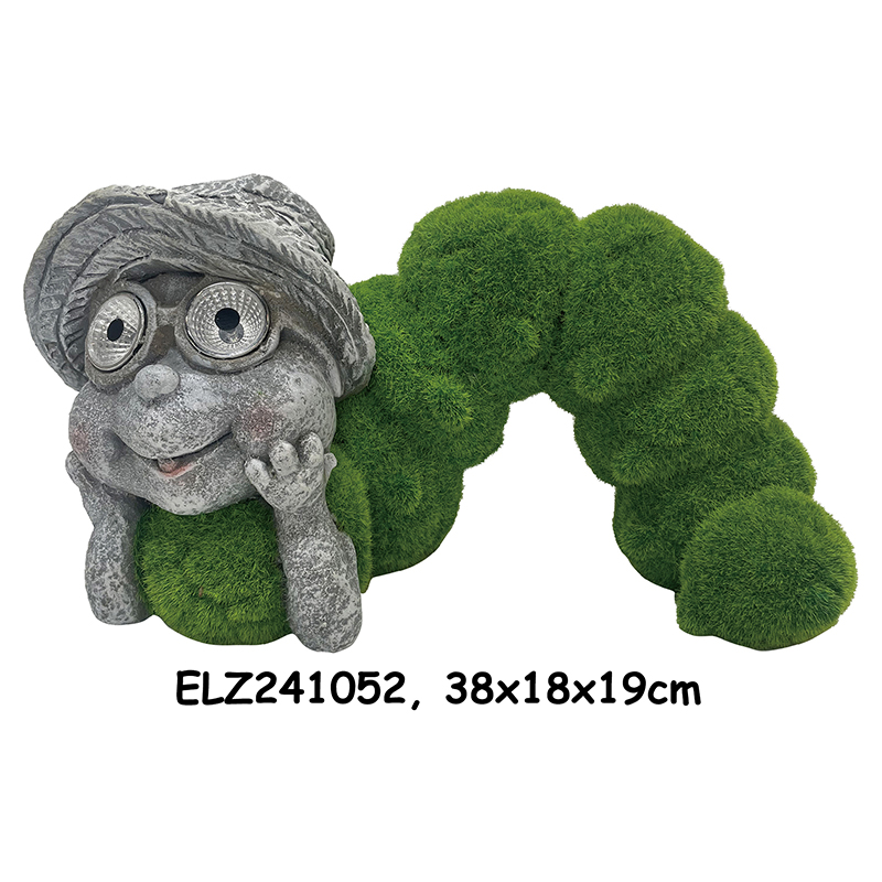 China Grass-Flocked Solar Power Equipped Garden Decor Frog Snail Sheep Caterpillar Statues Manufacturer, Supplier