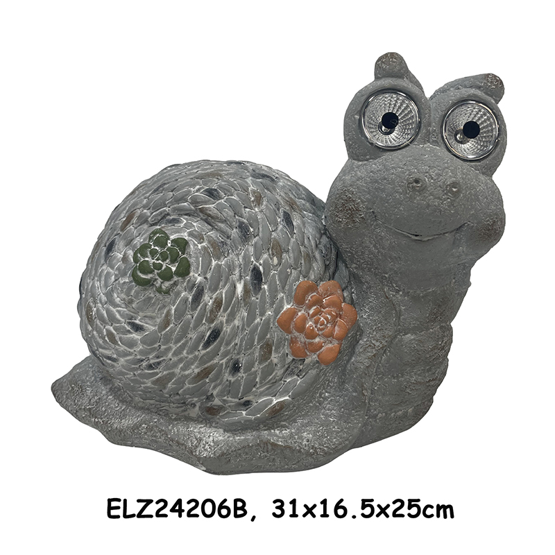Wholesale Eco-Friendly Solar Powered Snail Statue Garden Animals Statues Outdoor Decoration Factory, Factories