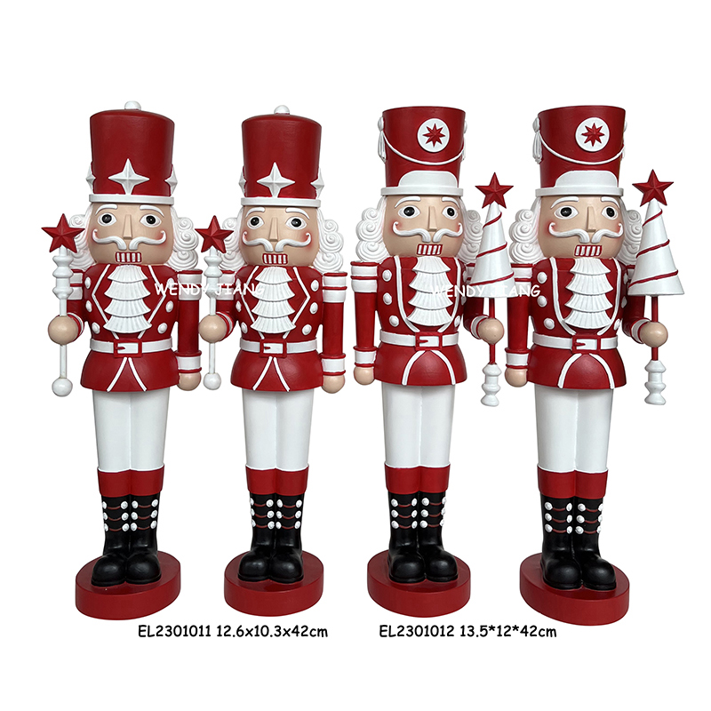 China Resin Handmade Crafts Sweet Nutcrackers 2 Assorted Figurines Tabletop Decorations  Factories, Service