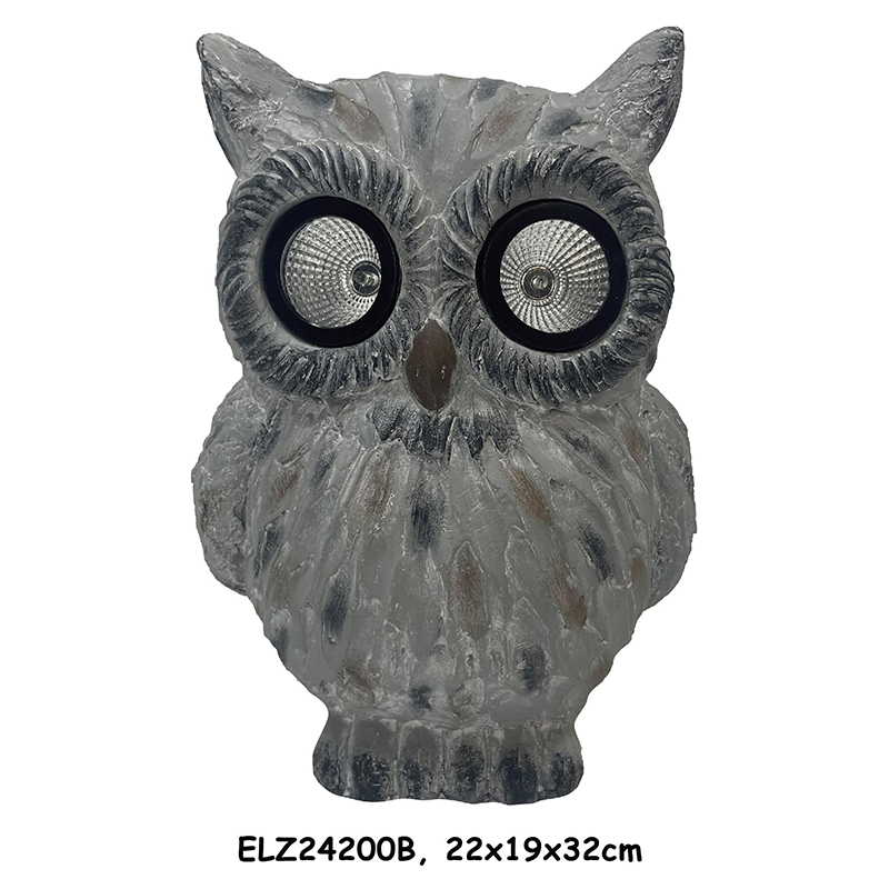 China Handcrafted Solar Owl Statue Garden Animals Statues Outdoor Decoration Manufacturer, Manufacturers