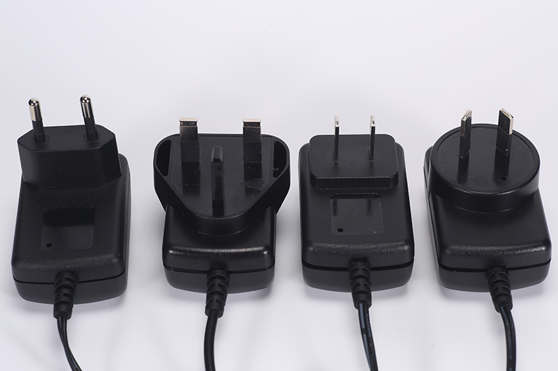 DYS815 12W Power Adapter