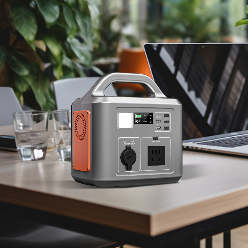 Outdoor Portable Power Station 600W Charging Performance