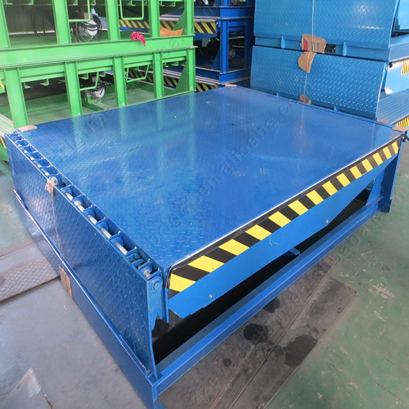 Loading Dock Equipment Edge of Dock Leveler for Trucks